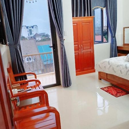 Minh Quan Hotel 붕타우 외부 사진